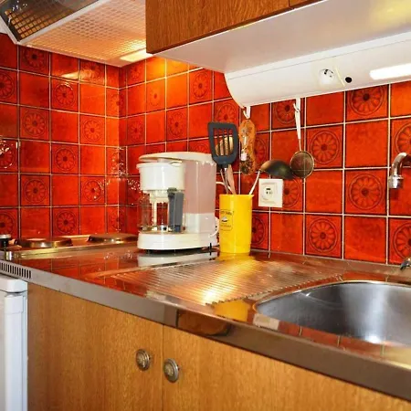 Apartment Cosy 4 Pers, Au Pied Des Pistes, - Fr-1-241-228